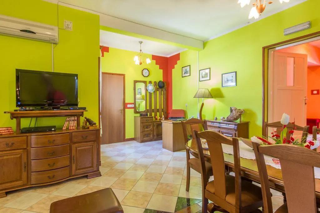 Apartment Danica Maslenica Chorvatsko