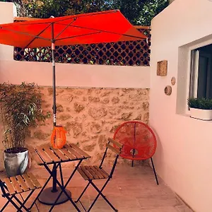 https://joolia.fr-provencehotel.com